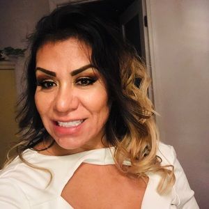 Meet your Posher, Linda